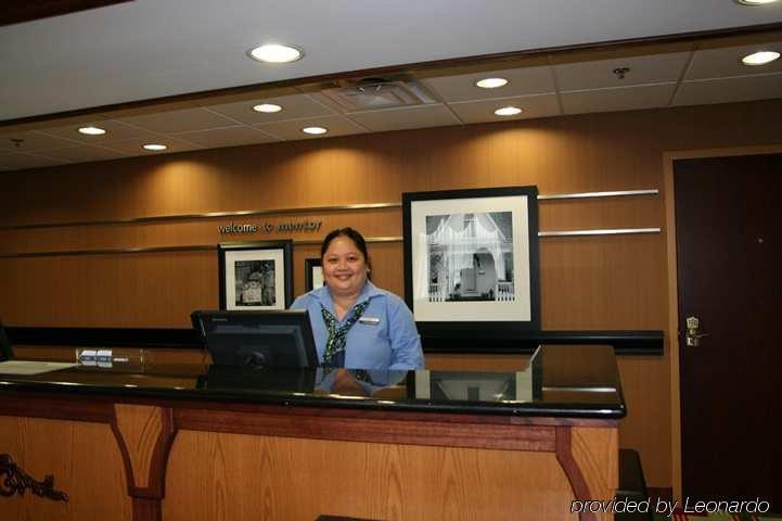Hampton Inn & Suites Cleveland-Ментор Интерьер фото