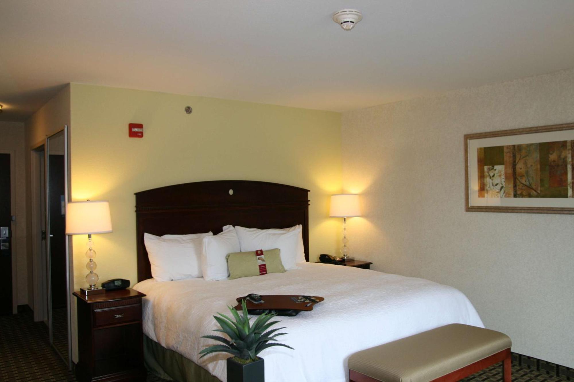 Hampton Inn & Suites Cleveland-Ментор Экстерьер фото