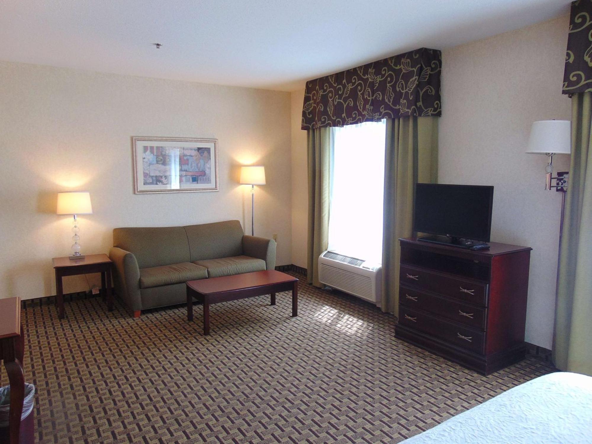 Hampton Inn & Suites Cleveland-Ментор Экстерьер фото